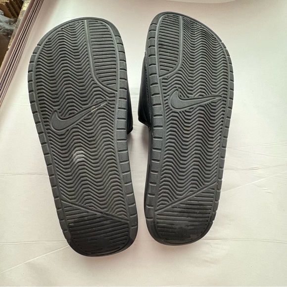 Nike Benassi Black Rose Gold Slide Sandals Size 10 Women - Picture 15 of 16